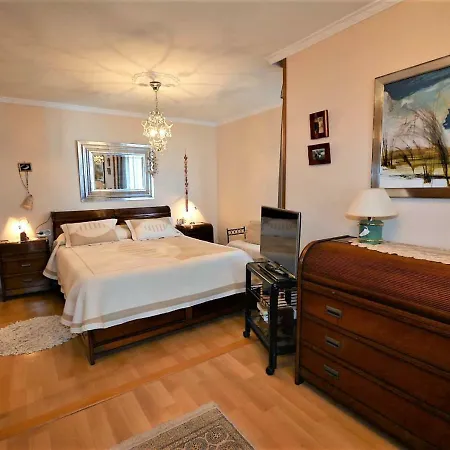 Apartamento Service - Mara